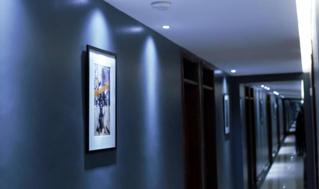 Blue Berries Hotel Entebbe Zewnętrze zdjęcie