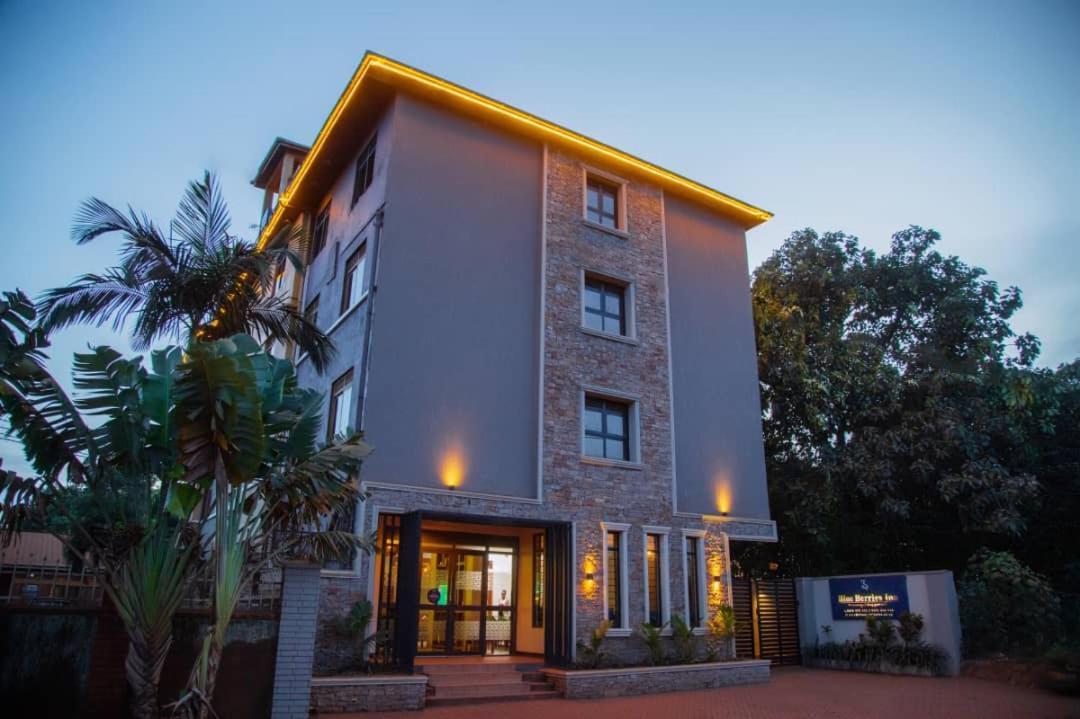 Blue Berries Hotel Entebbe Zewnętrze zdjęcie