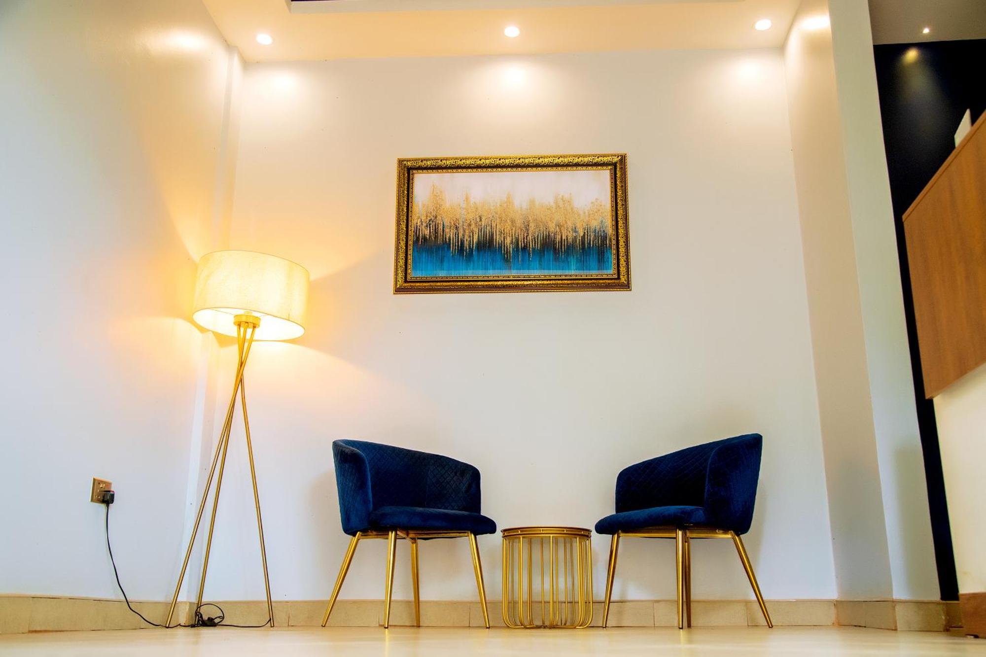 Blue Berries Hotel Entebbe Zewnętrze zdjęcie