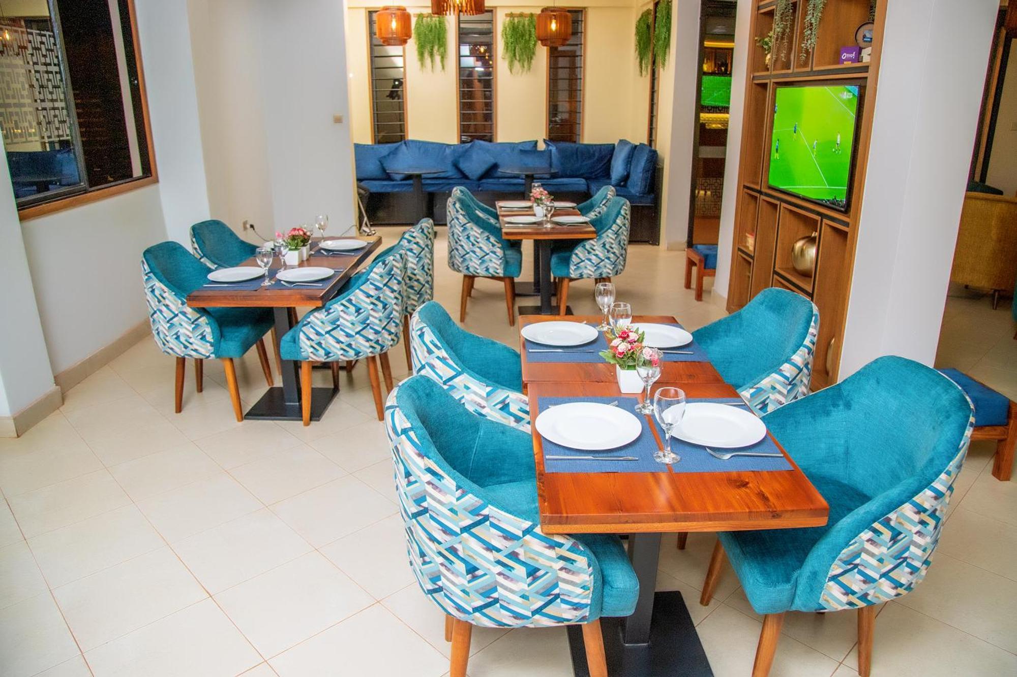 Blue Berries Hotel Entebbe Zewnętrze zdjęcie
