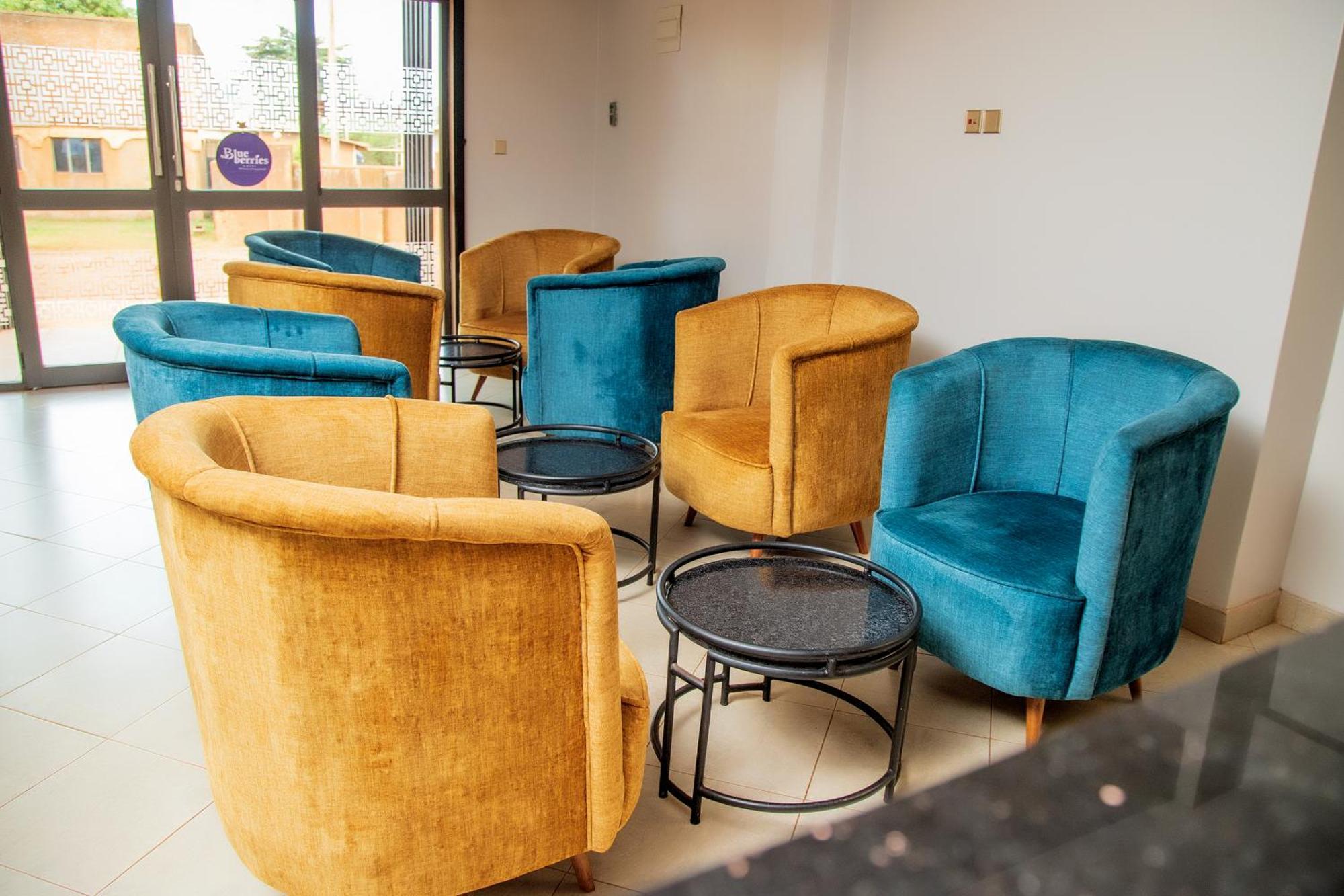 Blue Berries Hotel Entebbe Zewnętrze zdjęcie
